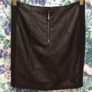 Seamed Leather Skirt Stretch Panels Exposed Zipper